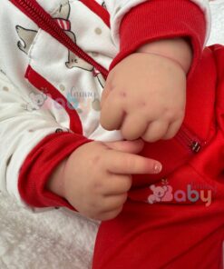 Bebê Mavie (Cabelo Castanho Escuro) - Kit Completo