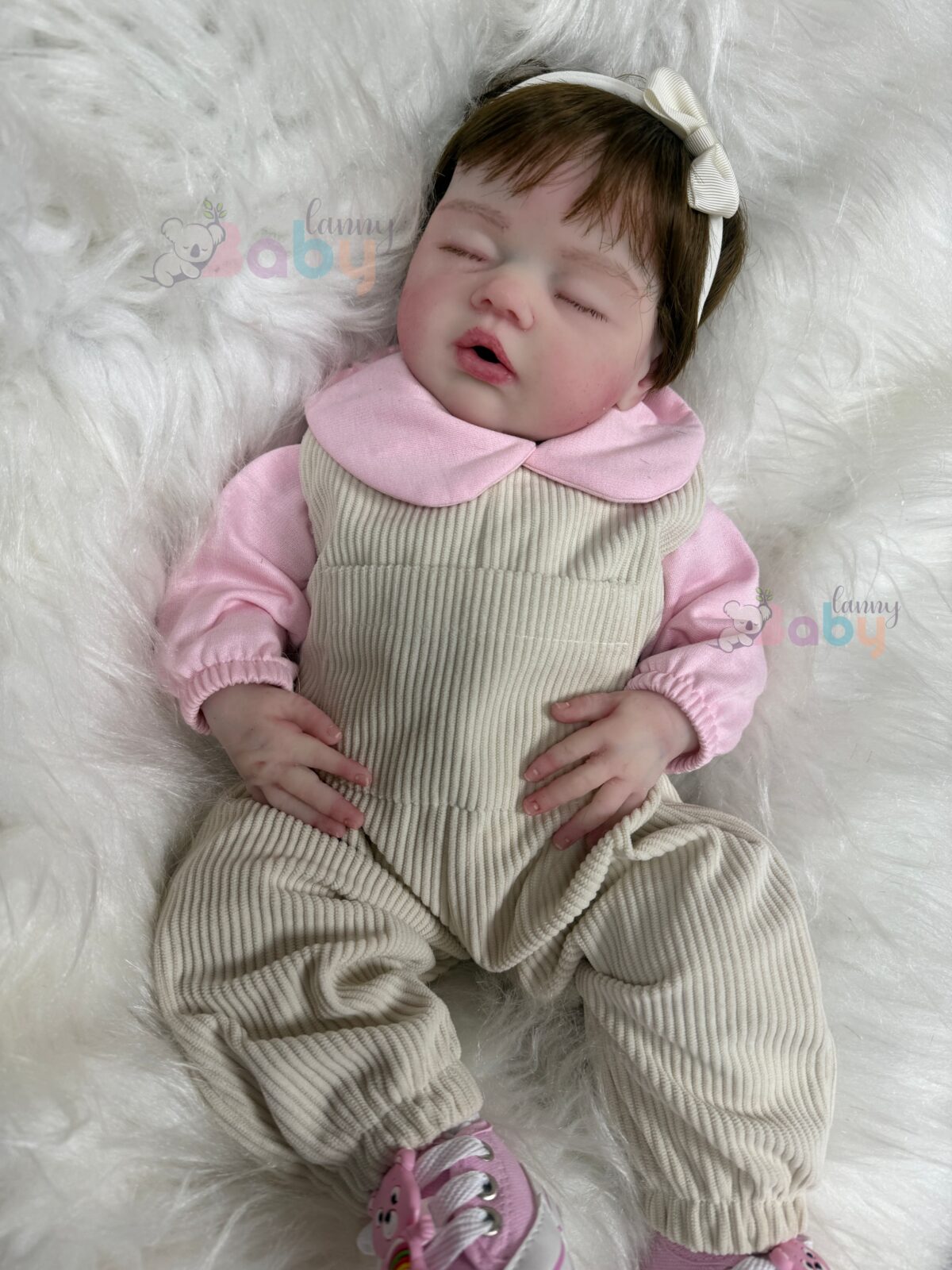 Bebê de Silicone Sólido Mia - Kit Completo